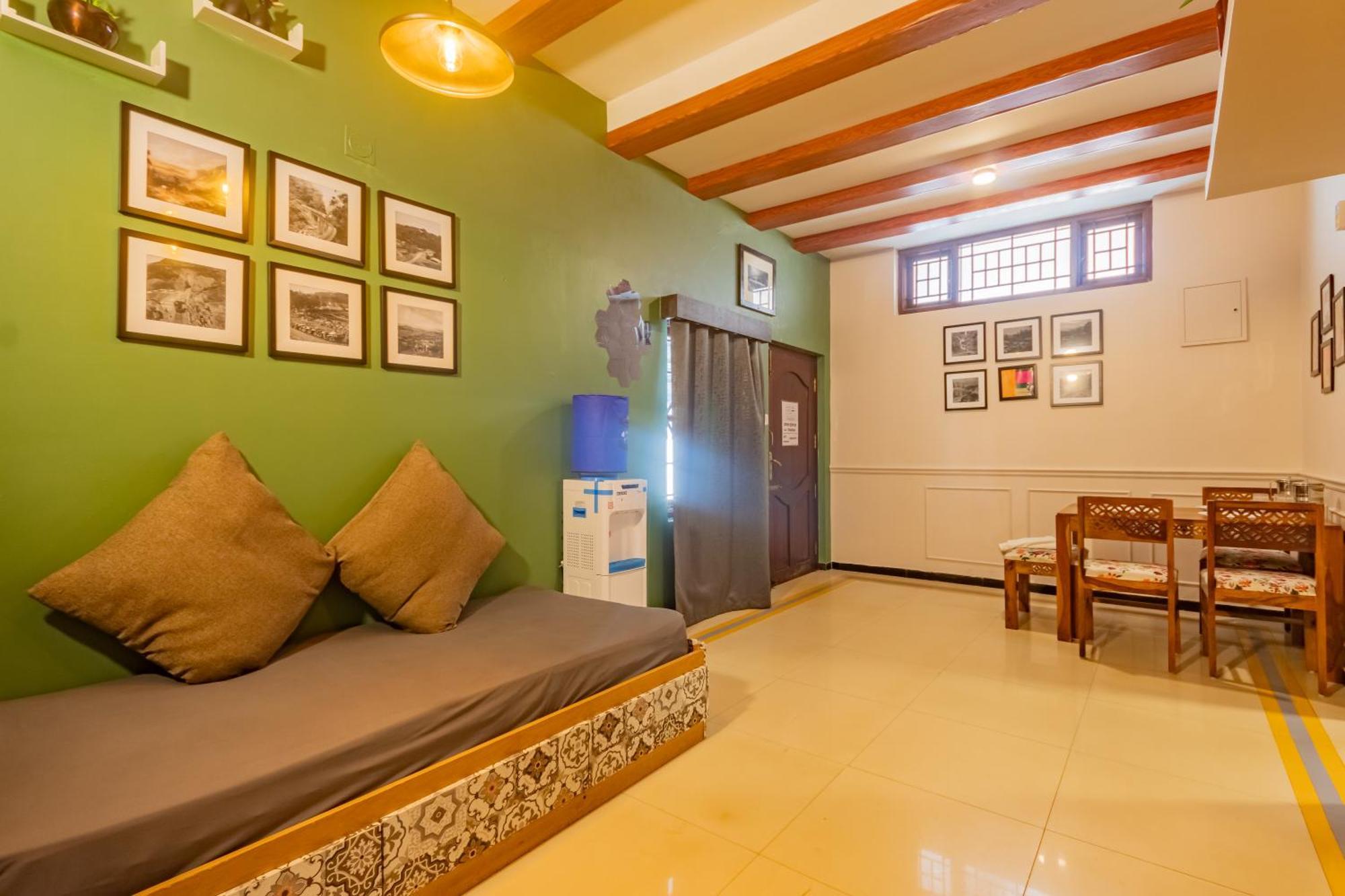Ganga'S Sri Balaji Cottage ウーティ エクステリア 写真