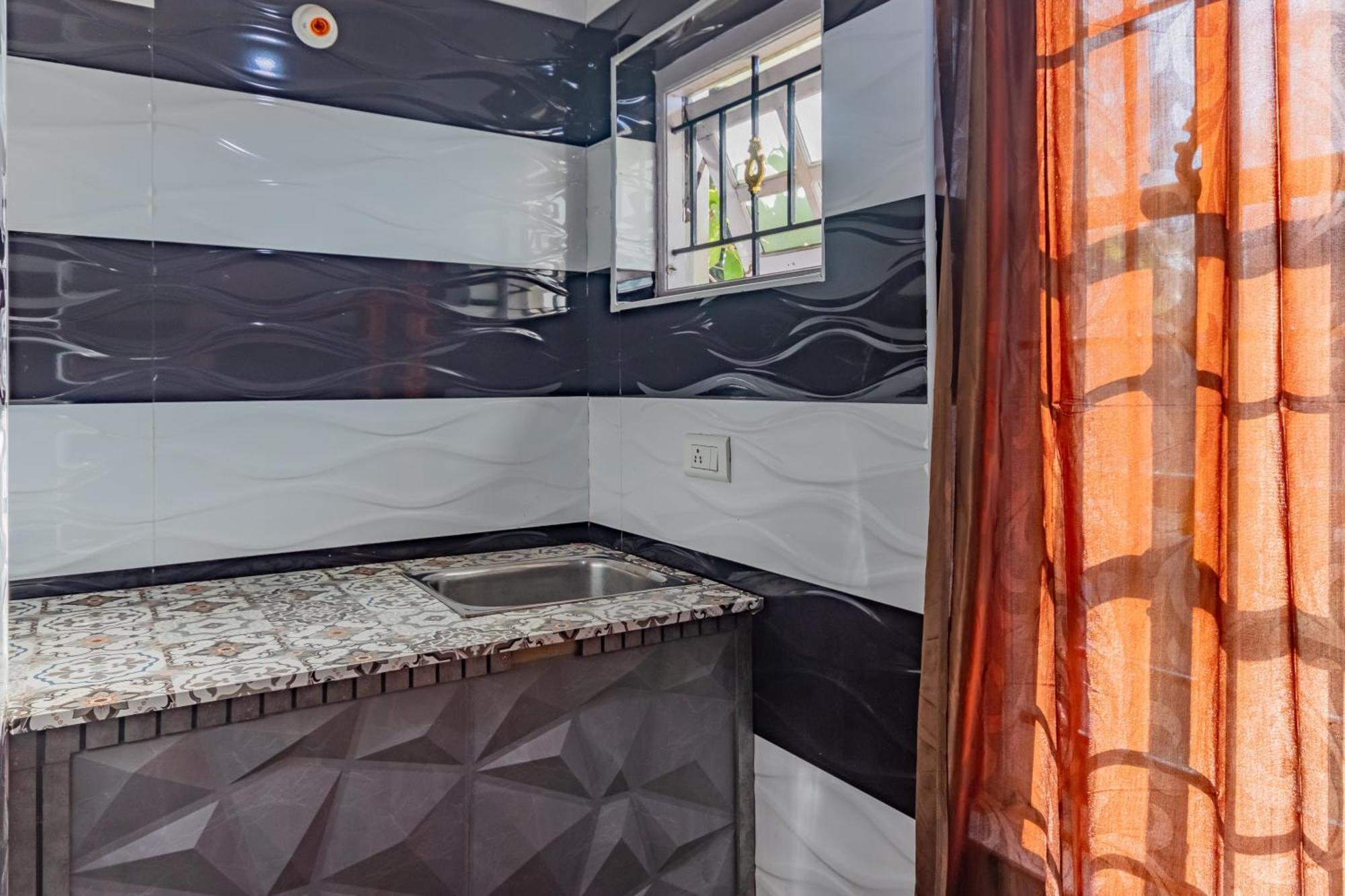 Ganga'S Sri Balaji Cottage ウーティ エクステリア 写真