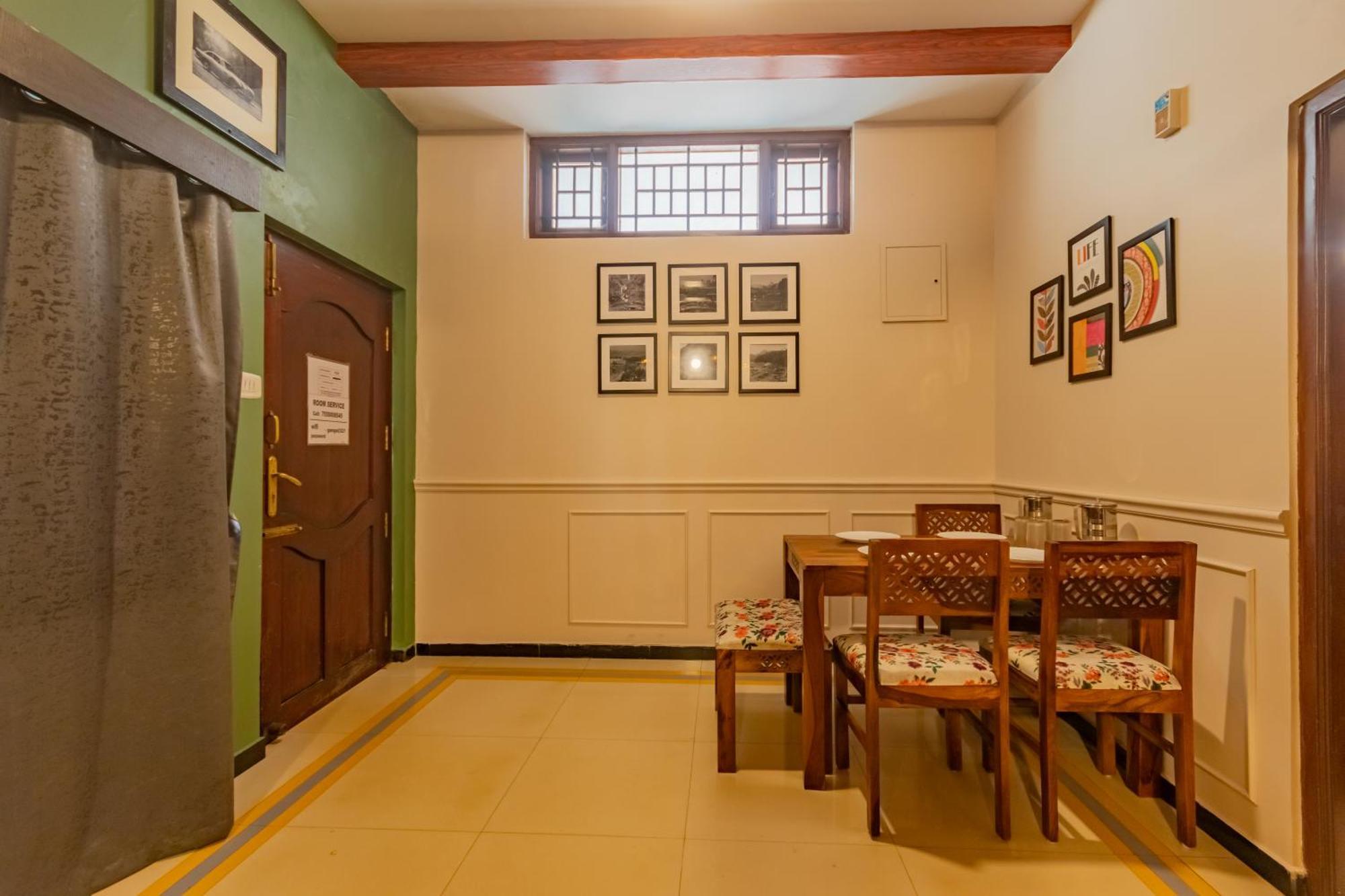 Ganga'S Sri Balaji Cottage ウーティ エクステリア 写真